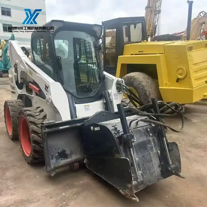 User Friendly Second hand Bobcat S750 Simple Hydraulics Effortless Maneuvering 1