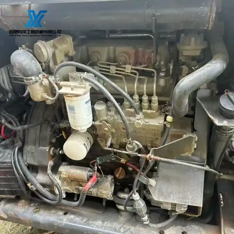 User Friendly Second hand Bobcat S750 Simple Hydraulics Effortless Maneuvering 3