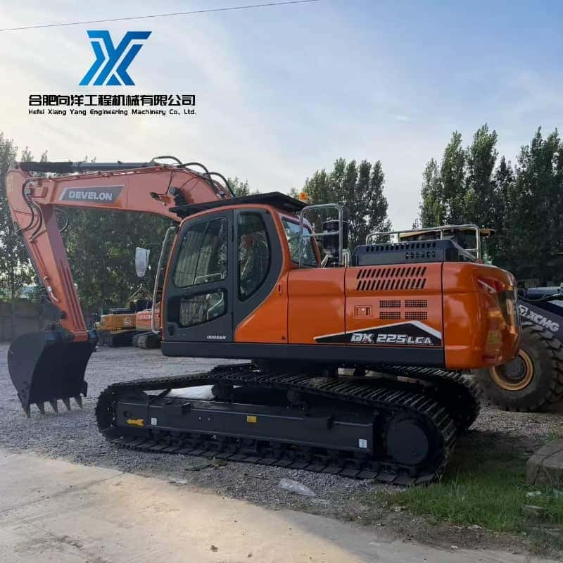 Second Hand Develon DX225LCA Crawler Excavator In Stock - XY