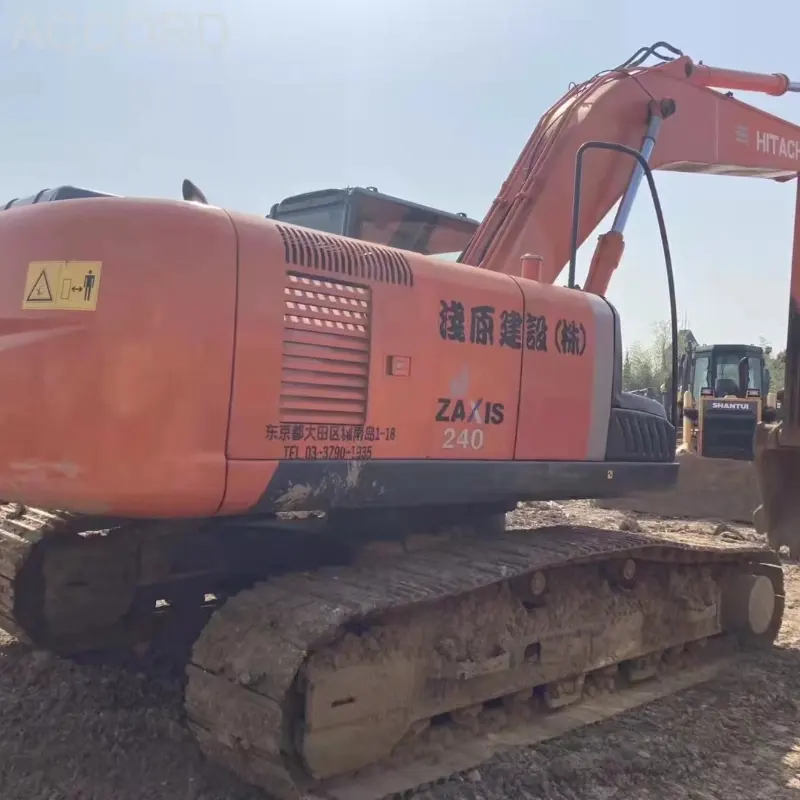 Venda quente de máquinas usadas HITACHI 240-3 escavadeira de esteira