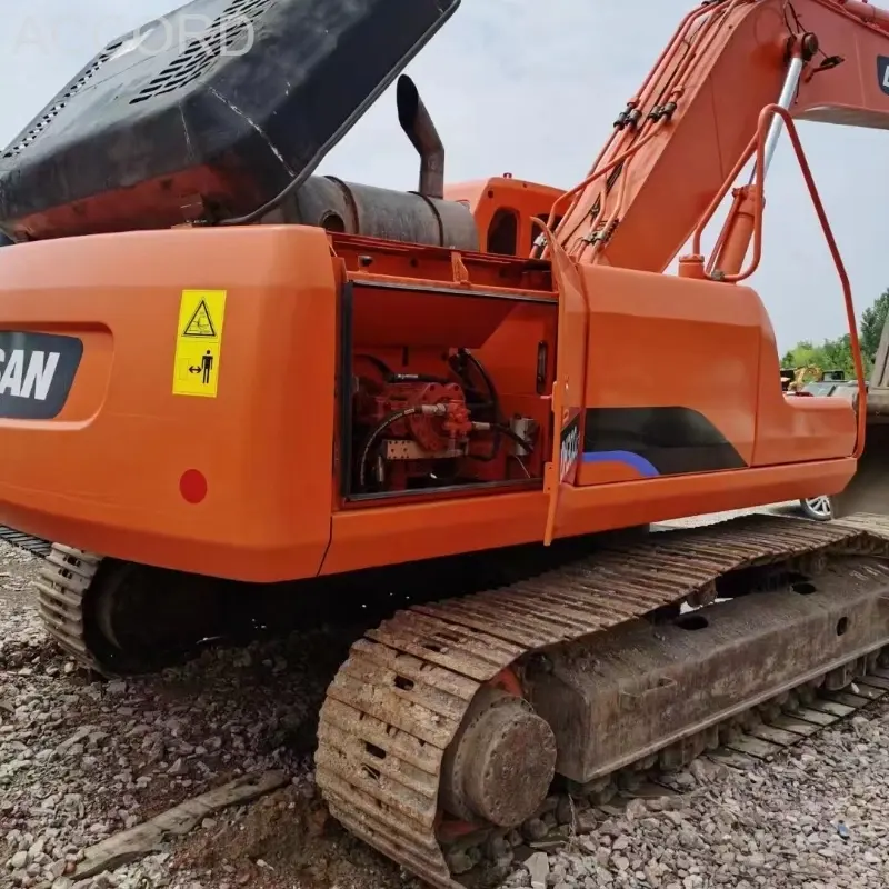 Preço baixo usado Dooson 300-7 Digger Construction Machine