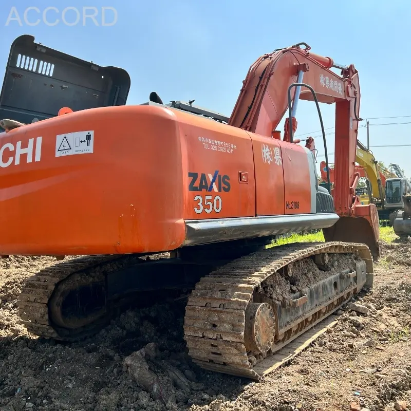 مورد الحفارات الهيدروليكية HITACHI 350-6 المستعملة