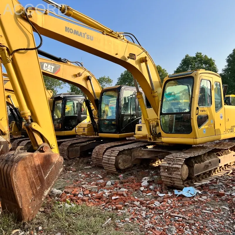 Used Excavator Komastu 120-6E (1)