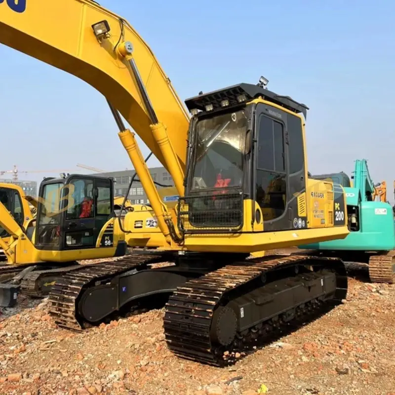 Used Excavator KOMATSU PC 200-8 Digger Construction Original Equipment