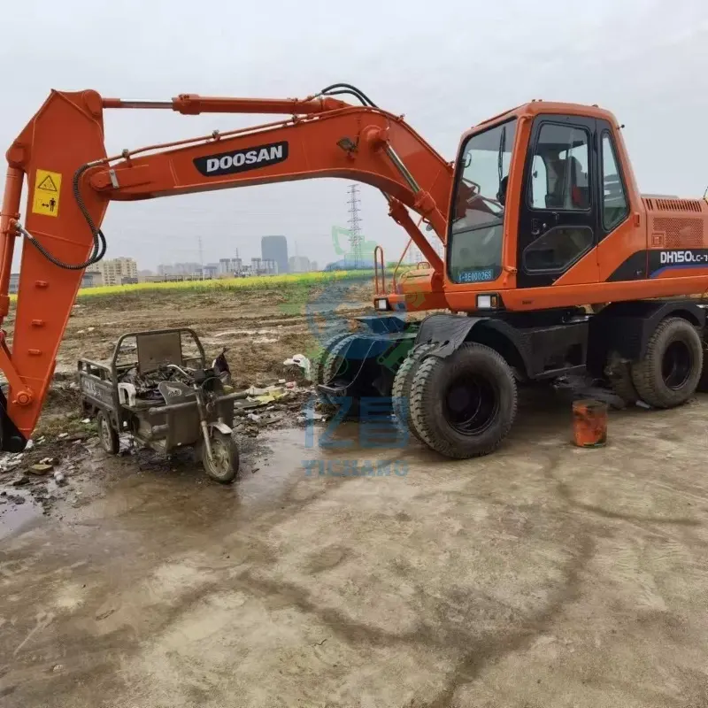 Used Doosan DH150-7 wheel excavator