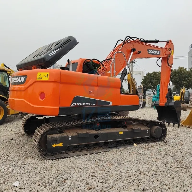 Used Doosan DX225-9c excavator