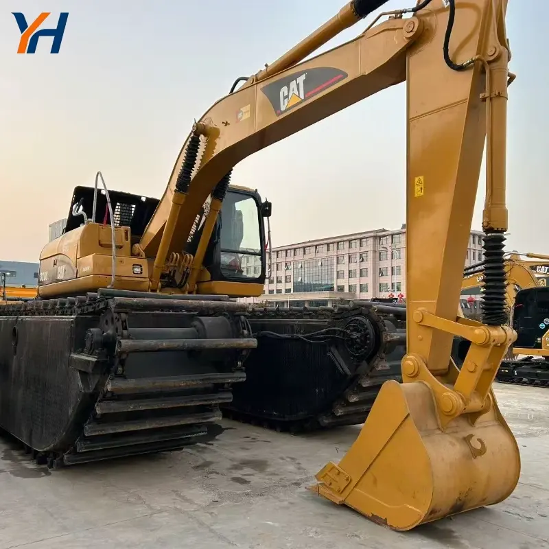 High-Quality Used CAT 320C Amphibious Excavator For Sand Digging Engineering Solution