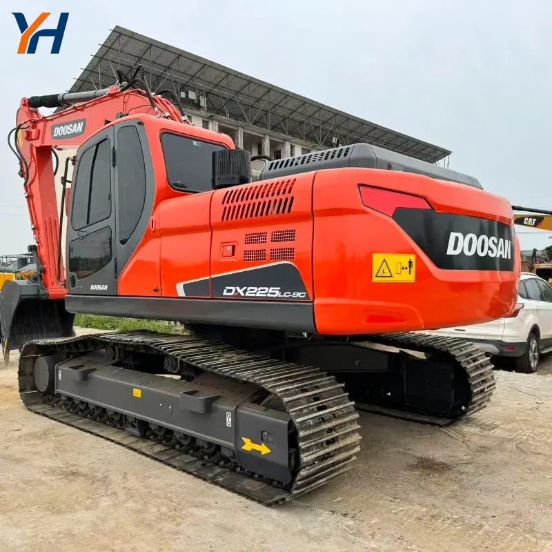Low Hours Good Condition Used Doosan 225 Crawler Digger for Sale Supplier