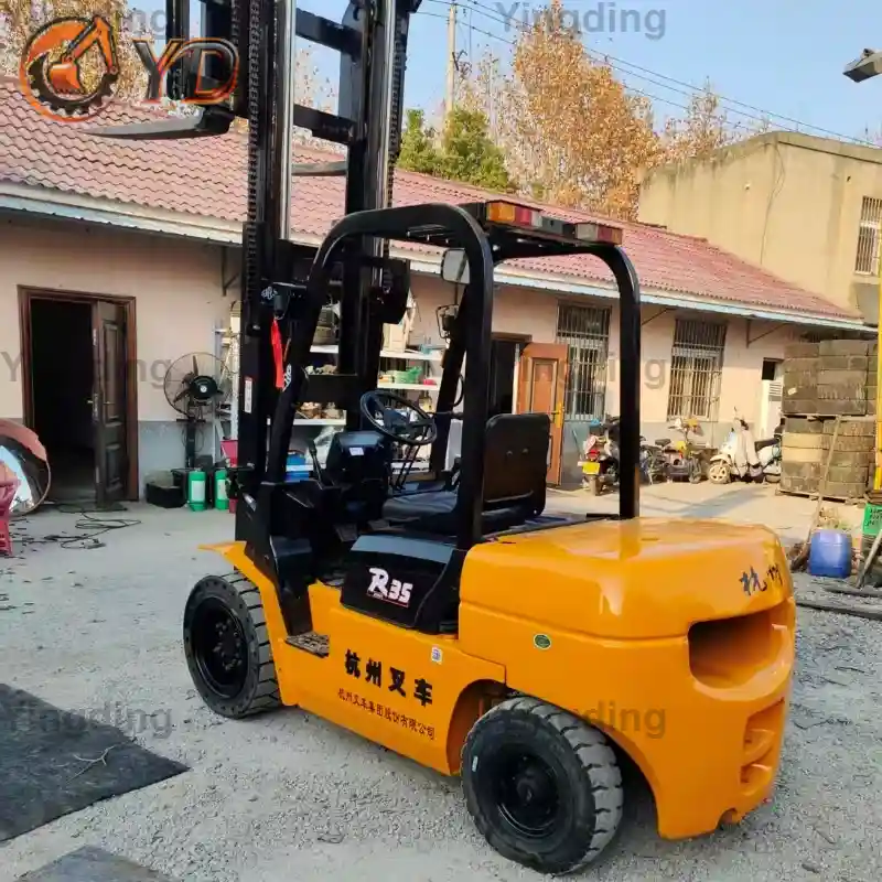 Powerful Durable Second-hand Hangcha R35 Forklift Good Performance Mining Equipment