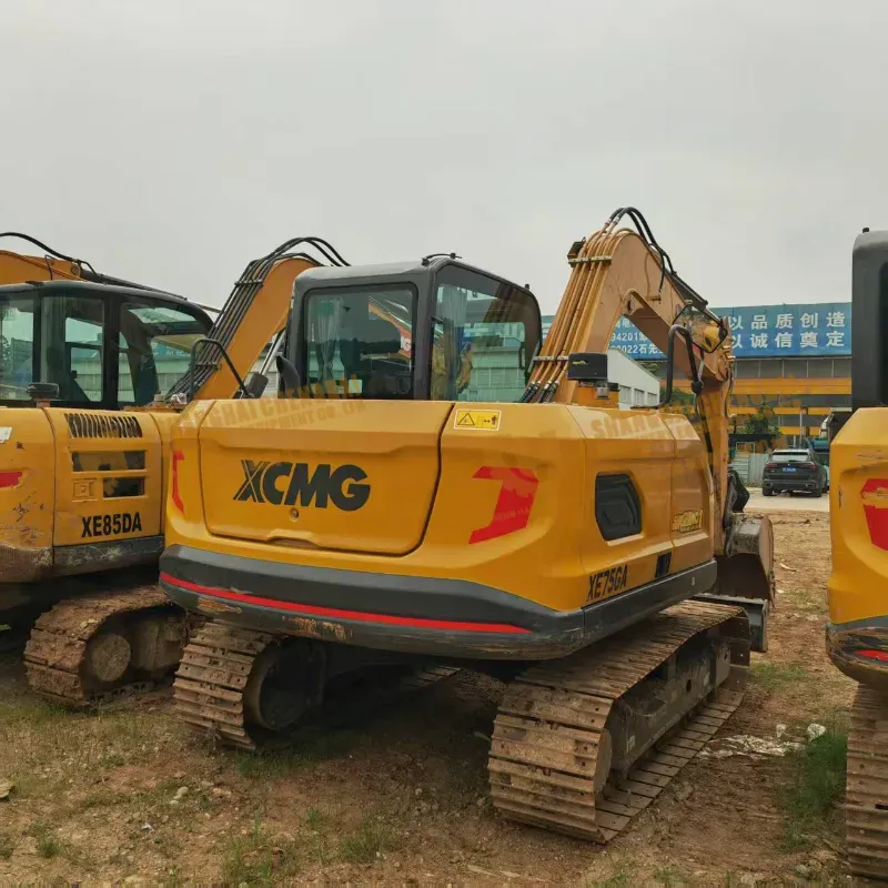 Powerful Second hand 90% new Original Mini XCMG XE75GA 7.5t Crawler Excavator Engineering machinery digger Supplier