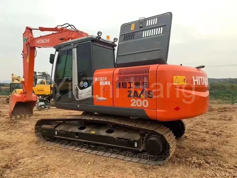 Hitachi 200 Used Excavator