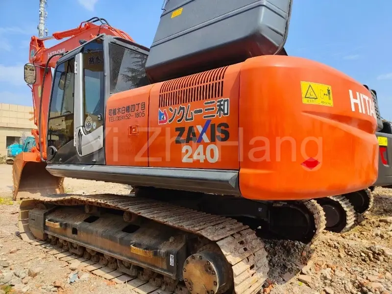 حفارة زاحفة أصلية هيتاشي ZX240 24Ton هيتاشي ZX240 حفارة مستعملة