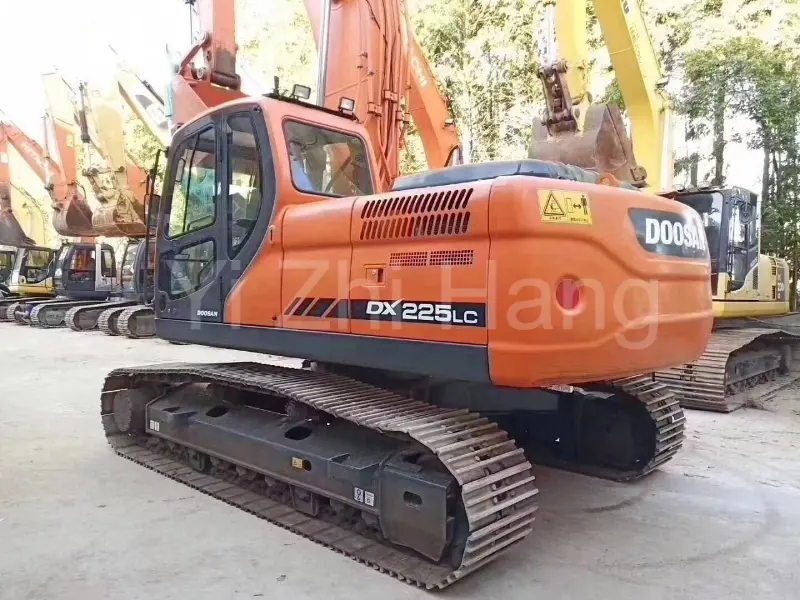 Doosan Heavy Construction Used Excavator