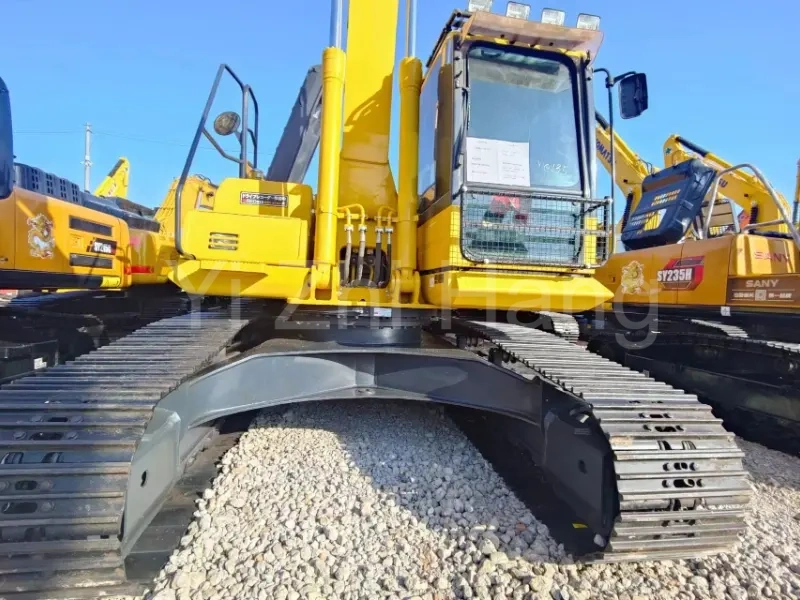 KOMATSU 220-8 Доступная комплектация