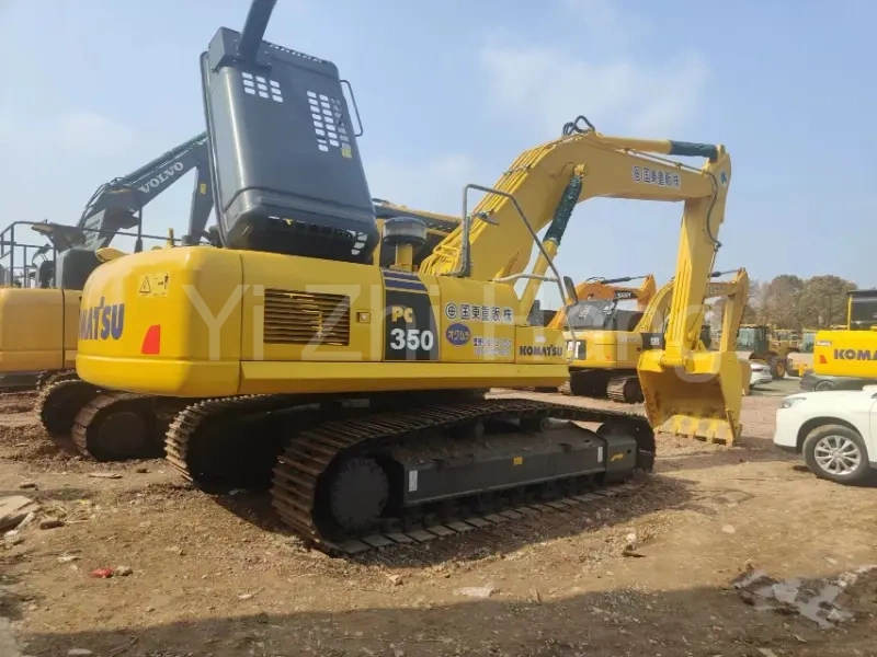 KOMATSU 350-8 Affordable equipment