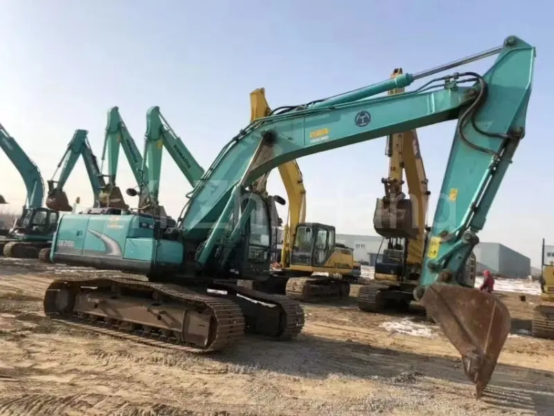 حفارة ثقيلة مستعملة Kobelco SK200 حفارة مستعملة 2021 35 طن - 5