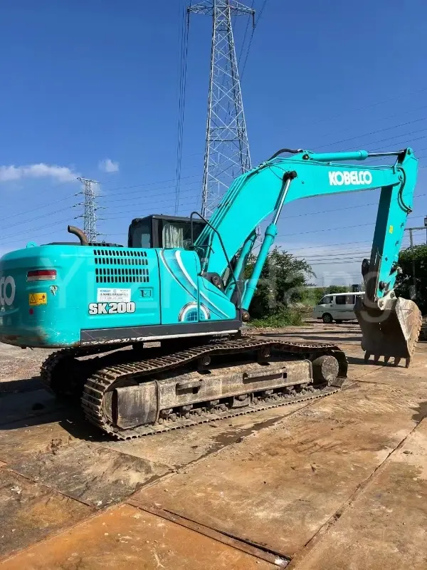 A máquina escavadora pesada usada Kobelco SK200 usou a máquina escavadora 2021 de 35 toneladas - 6