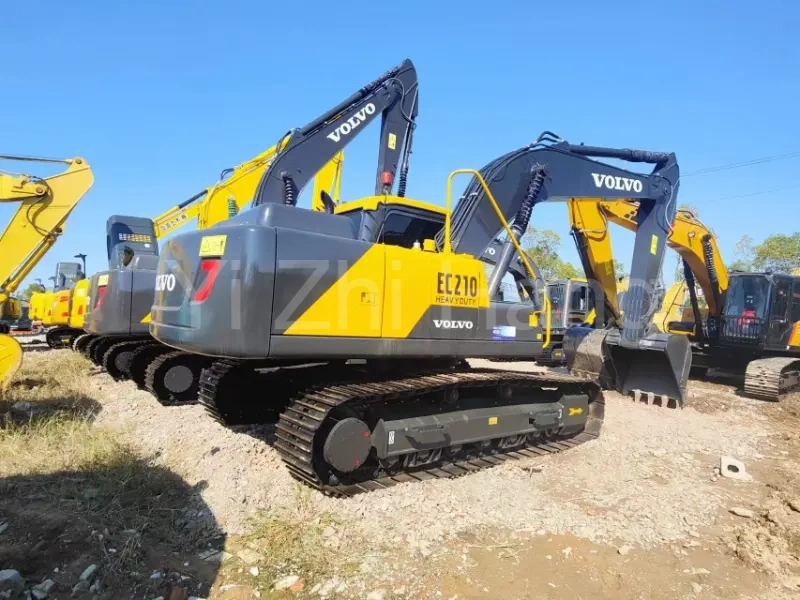 VOLVO EC210 حفارة مجنزرة مستعملة