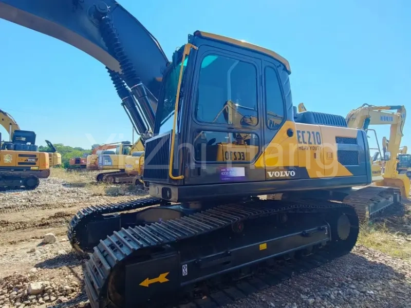 VOLVO EC210 crawler excavator