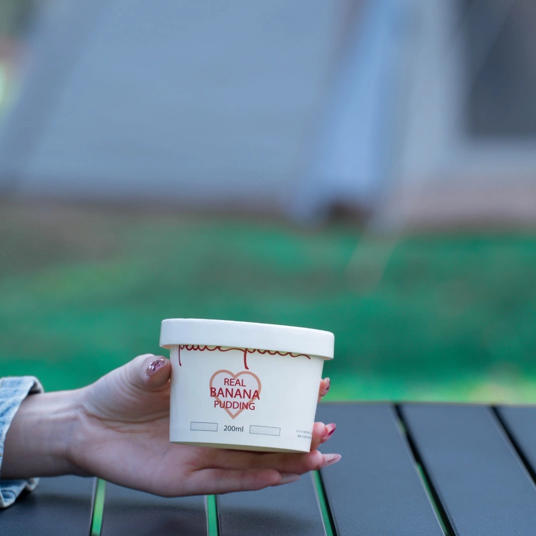 taza de helado de álamo con tapa