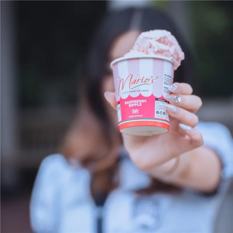 pink ice cream cup packaging