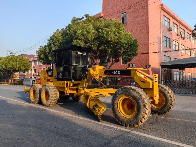 Б/у автогрейдер Caterpillar 140 г