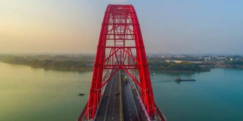 The Third Pingnan Bridge