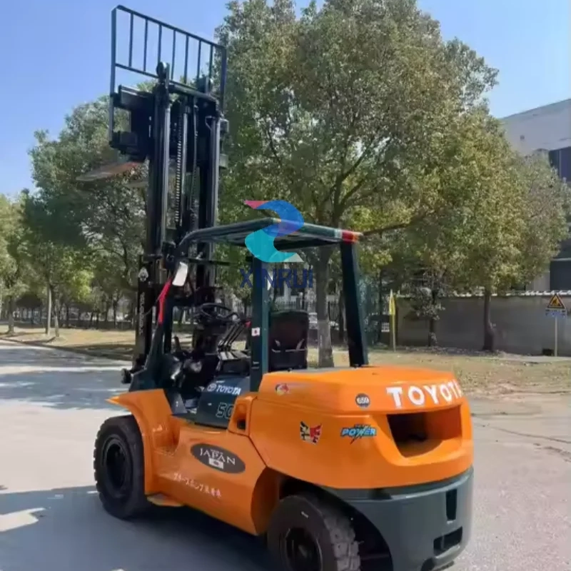 Second Hand Toyota FD50 Forklift 5 Ton Diesel Powered Warehouse Lifting Machine