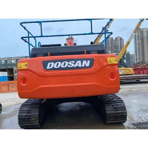 Doosan 300LCA Excavator 5
