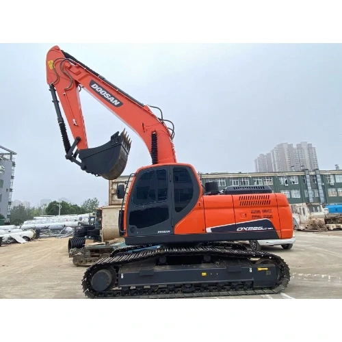 Escavadeira Doosan225 usada