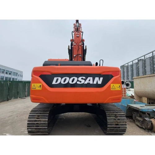 Escavadeira Doosan225 usada