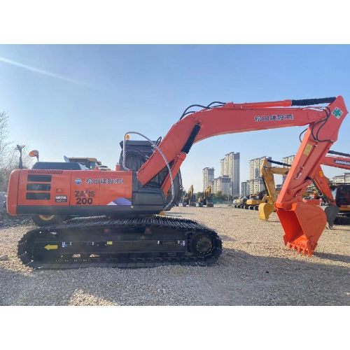 used excavator Hitachi200 Japanese brand digger for sale