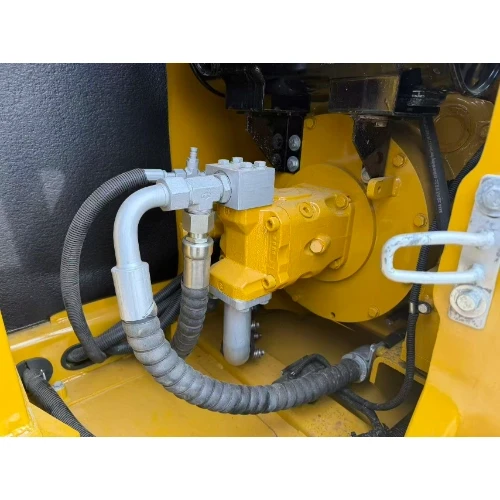 Поставщик компактных подержанных мини-экскаваторов Cat 308E2 с гидравлическим приводом.