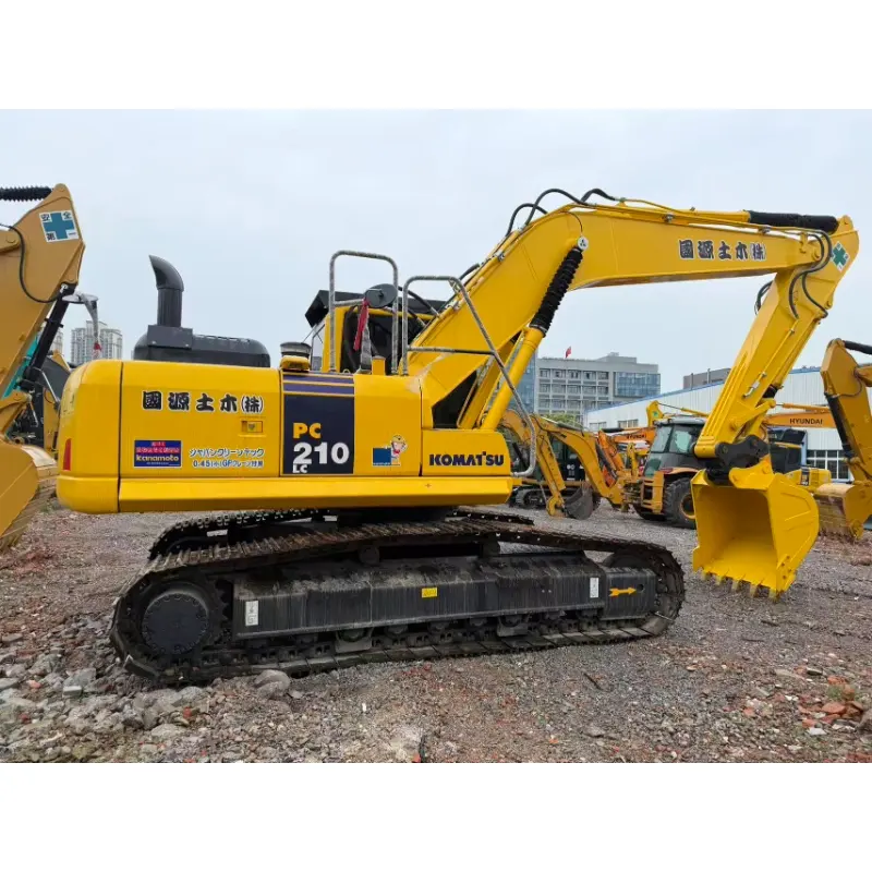 Excavadoras Komatsu 210-8 nuevas y usadas (modelo 90%)