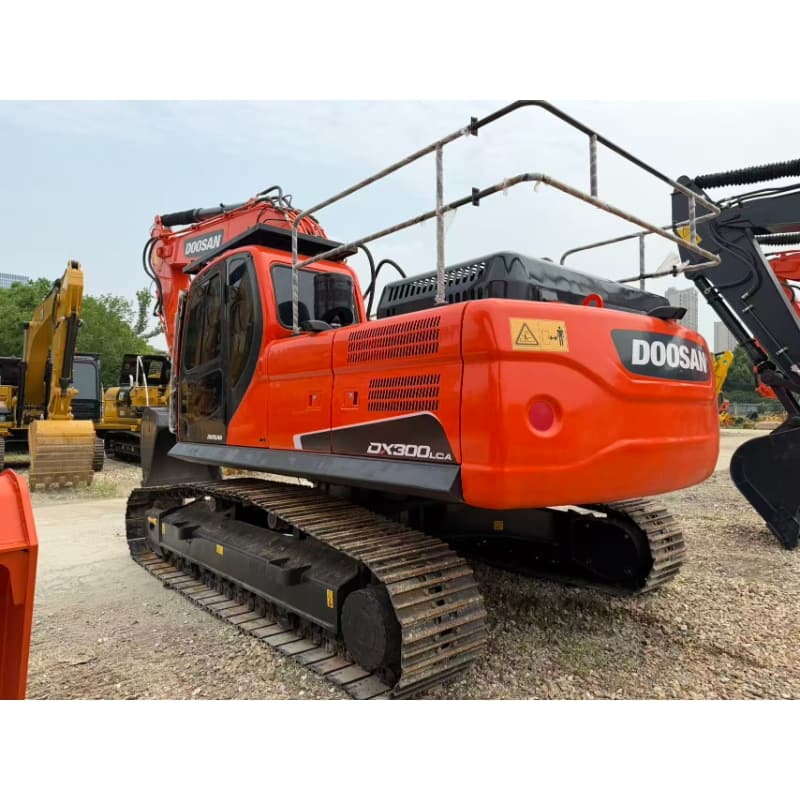 Used Doosan 300LCA Excavator, 90% New Original Machine