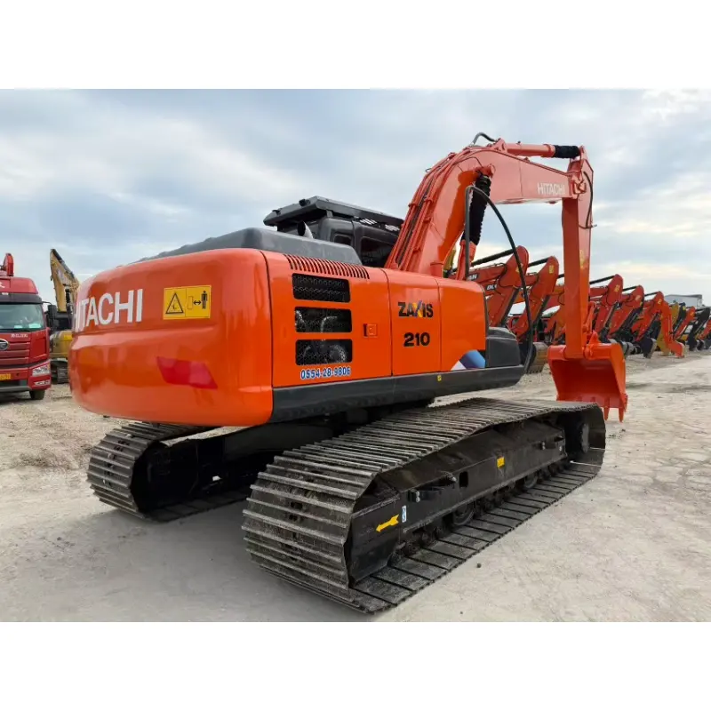 Used Hitachi 210 Excavator 90% New Perfect Condition
