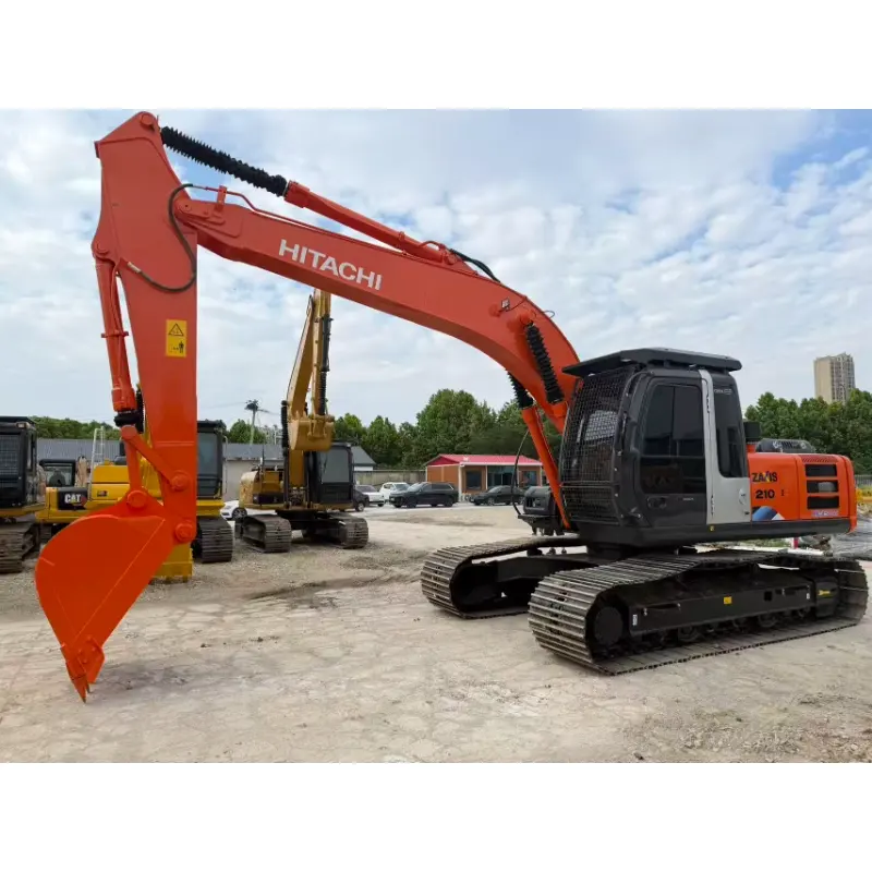 Used Hitachi 210 Excavator 90% New Perfect Condition