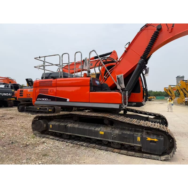 Used Doosan 300LCA Excavator, 90% New Original Machine