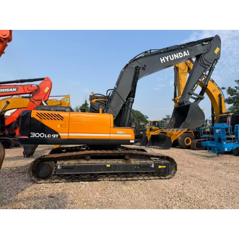 High Quality Used Hyundai 300LC-9T Excavator 90% Original Paint, Low Working Hours Ready To Ship