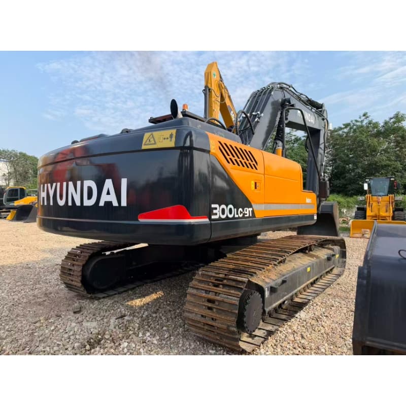 High Quality Used Hyundai 300LC-9T Excavator 90% Original Paint, Low Working Hours Ready To Ship