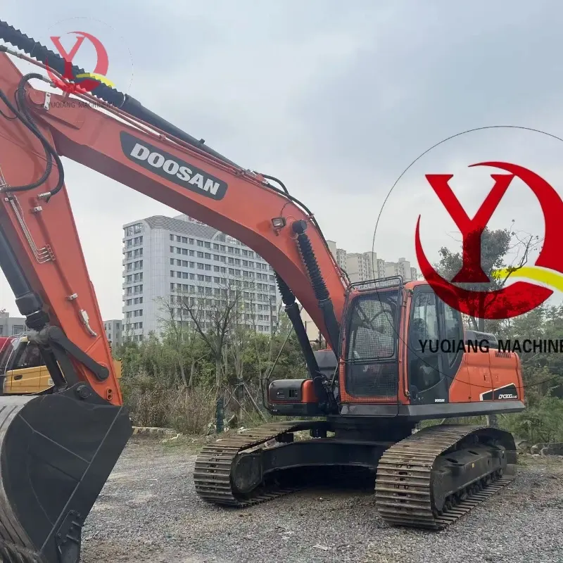 Durable DOOSAN DX300 Large Hydraulic Excavator Construction Machinery Solution
