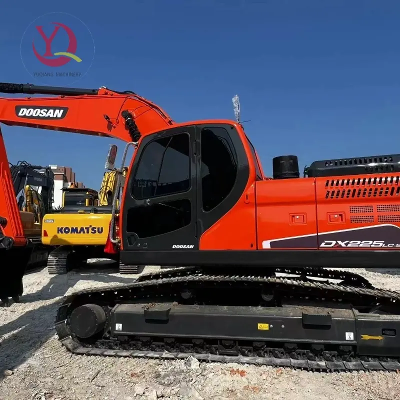 High Performance DOOSAN 225 Crawler Excavator Used Engineering Equipment