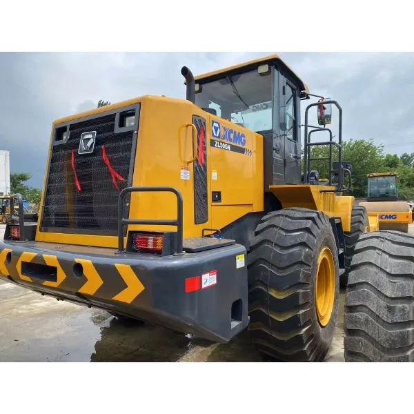 Продаётся б/у колесный погрузчик XCMG ZL50GN грузоподъёмностью 5 тонн с хорошей производительностью.