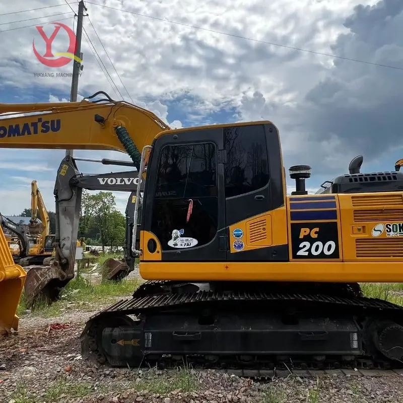 Durable KOMATSU 200-8 Crawler Excavator Heavy Duty Design Long Lifespan for sale