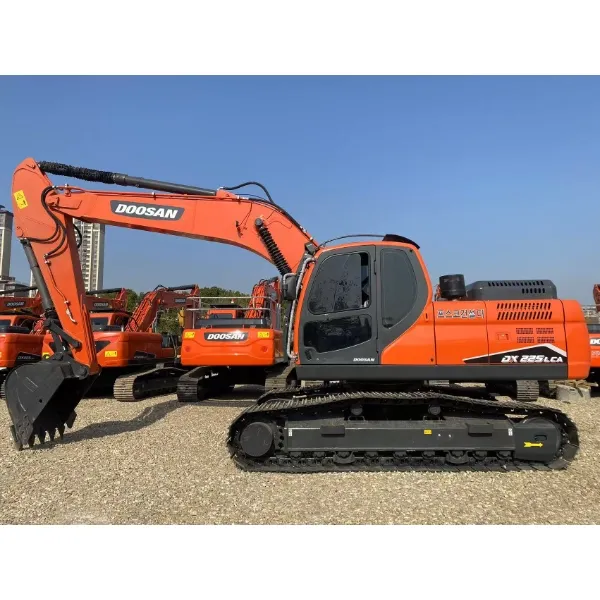 90% New Used Doosan DX225LCA Excavator for Sale – Reliable Heavy Equipment Ready to Work