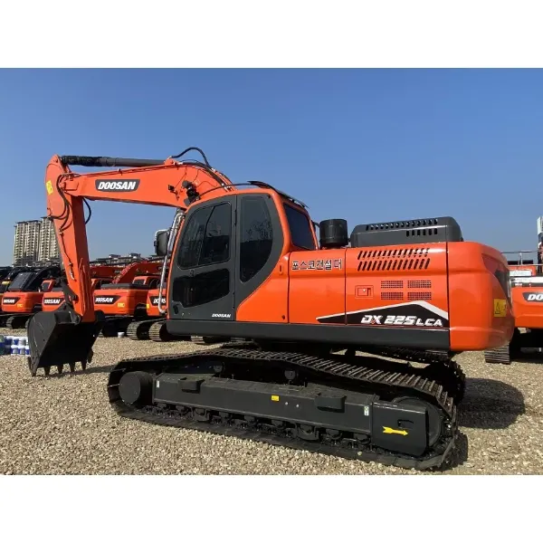 90% New Used Doosan DX225LCA Excavator for Sale – Reliable Heavy Equipment Ready to Work