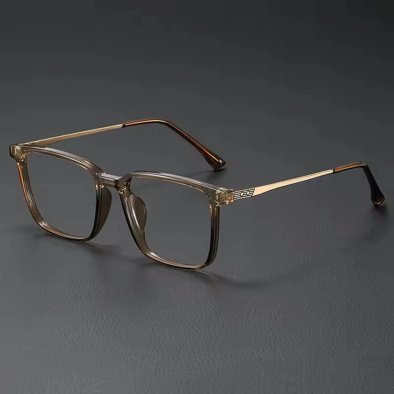 Nouvelles lunettes classiques à la mode