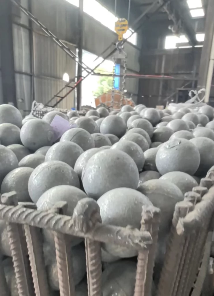 Grinding balls factory