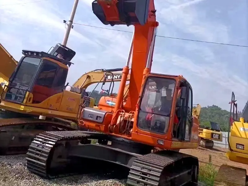 Doosan DX300 Used excavators for sale