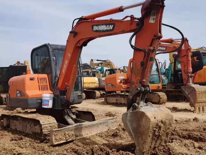 Doosan DX60 Used excavators for sale